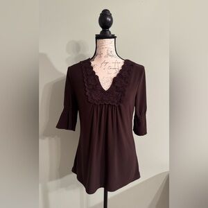 New Directions Women’s Petite Medium Brown Crochet V-Neck 3/4 Sleeve Blouse